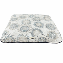 Load image into Gallery viewer, Camita Chica